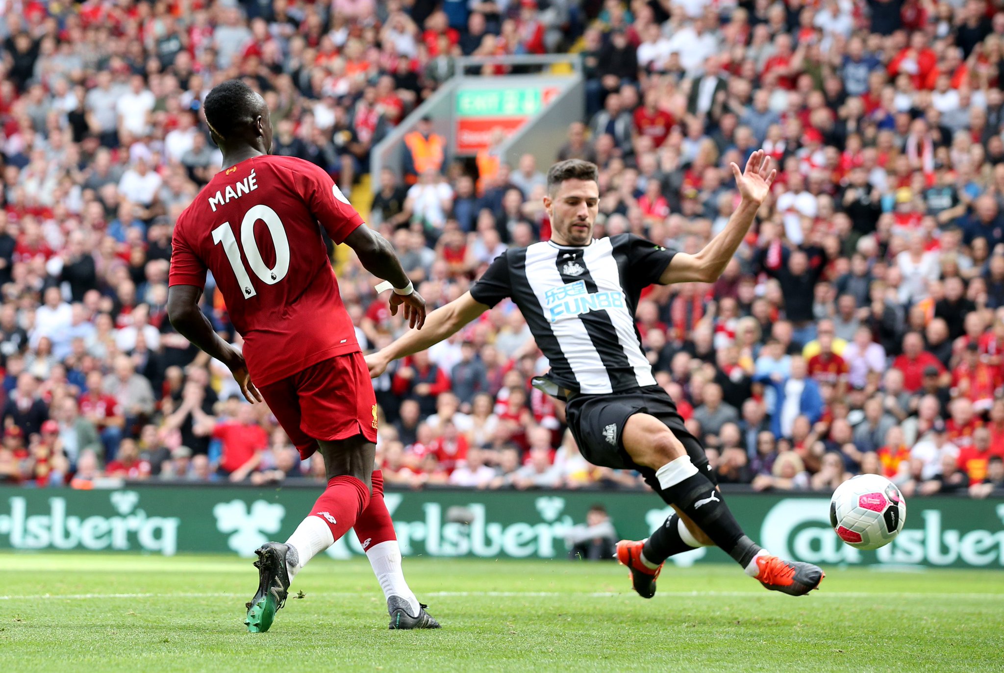 是球队进攻 是球队进攻